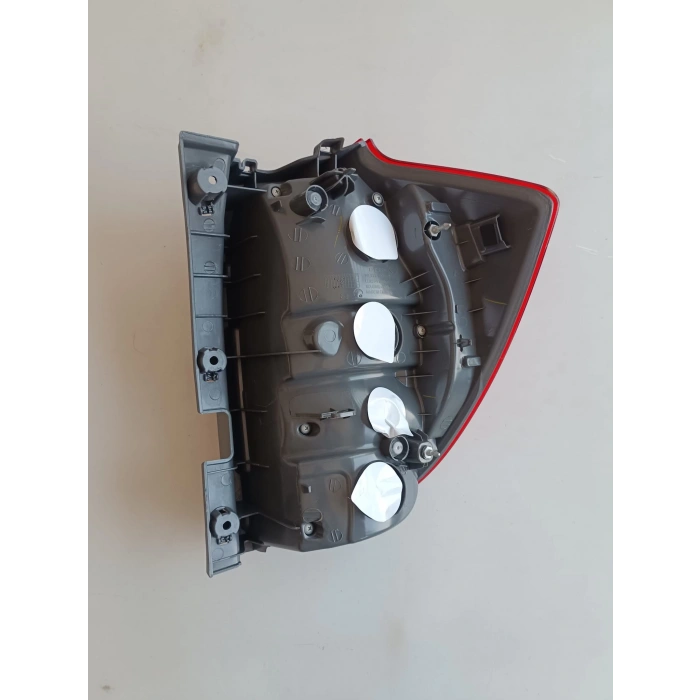 KİA CEED SOL STOP LAMBASI LEDSİZ DUYSUZ SIFIR 2007-2012