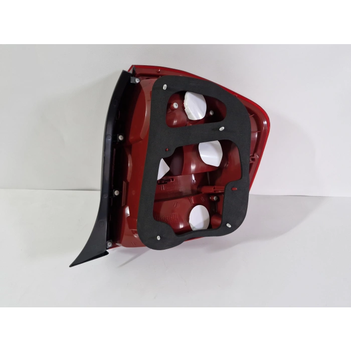 KİA CERATO HB SOL ARKA STOP LAMBASI SIFIR 2004-2006