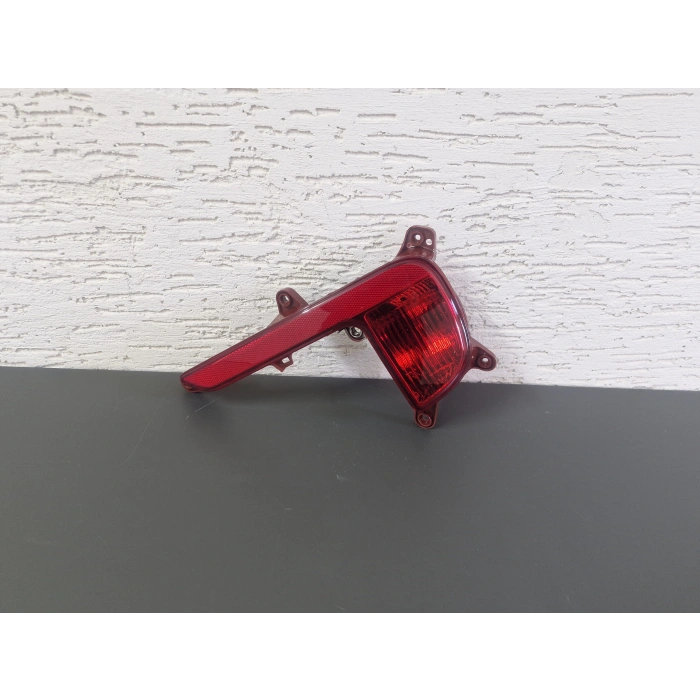 KİA RİO HB ARKA TAMPON REFLEKTÖRÜ SAĞ SIFIR 2015-2017