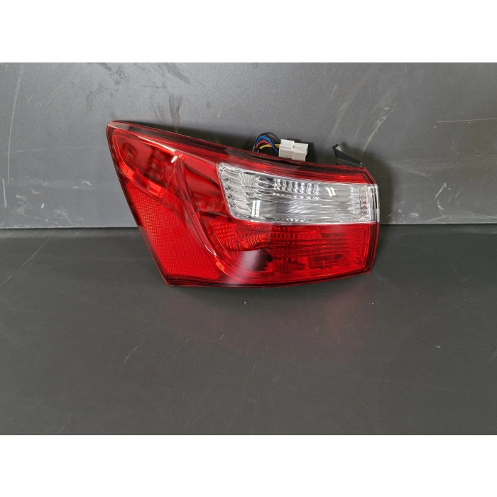 KİA RİO SEDAN SOL ARKA STOP LAMBASI SIFIR 2012-2017