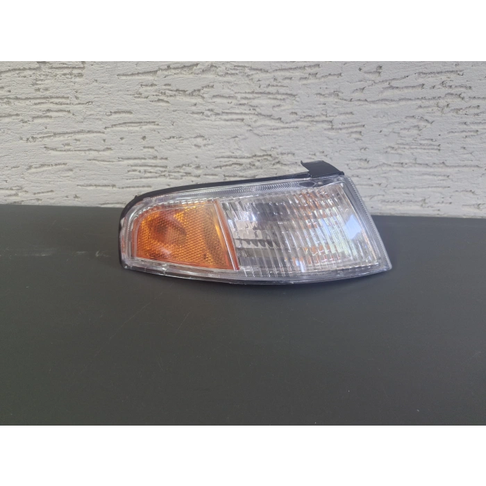 KİA SEPHİA SAĞ ÖN FAR SİNYALİ KRİSTAL SIFIR 1992-1995