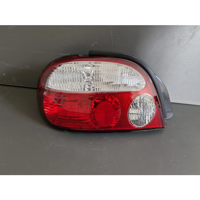 KİA SEPHİA SOL ARKA STOP LAMBASI SIFIR 1999-2001