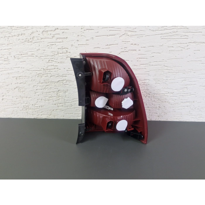 KİA SPORTAGE SOL ARKA STOP LAMBASI SIFIR 2004-2010