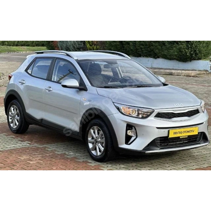 KIA STONIC- 18/24; ARAÇ BİLGİLERİ VE RESİMLERİ