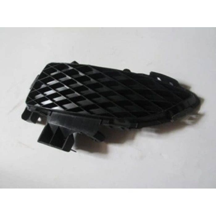 MAZDA 3- SD- 03/06; SİS LAMBA KAPAĞI SOL (FPI)