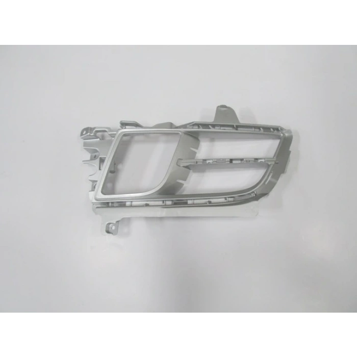 MAZDA 6- SD- 09/10; SİS LAMBA KAPAĞI SOL (SİS DELİKLİ) (TYG)