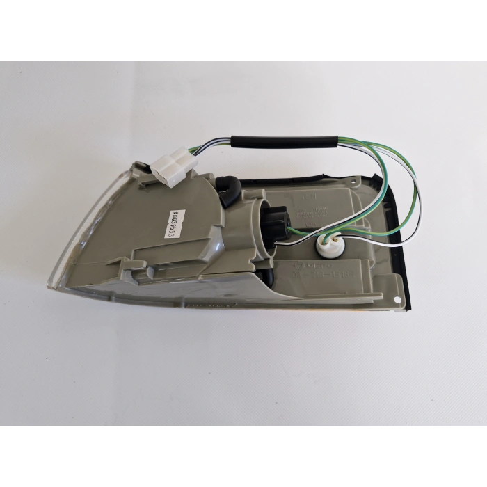 MAZDA 626 SAĞ ÖN FAR SİNYALİ DUYLU SIFIR 1988-1991