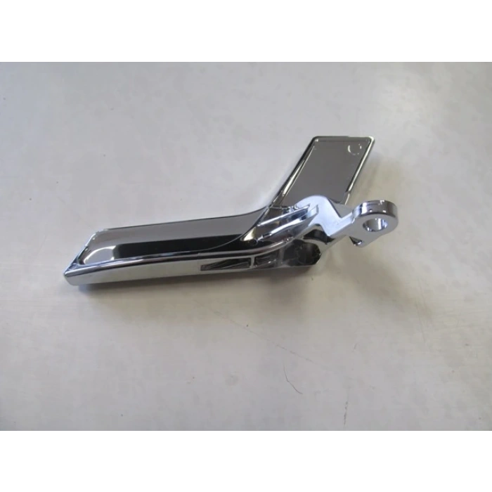 MERCEDES GLK- X204- 12/15; ÖN KAPI İÇ AÇMA KOLU ELCEĞİ (KULBU) SOL NİKELAJLI