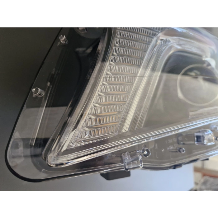 MERCEDES W117 CLA180 CLA200 SOL ÖN FAR SIFIR 2013 2014 2015