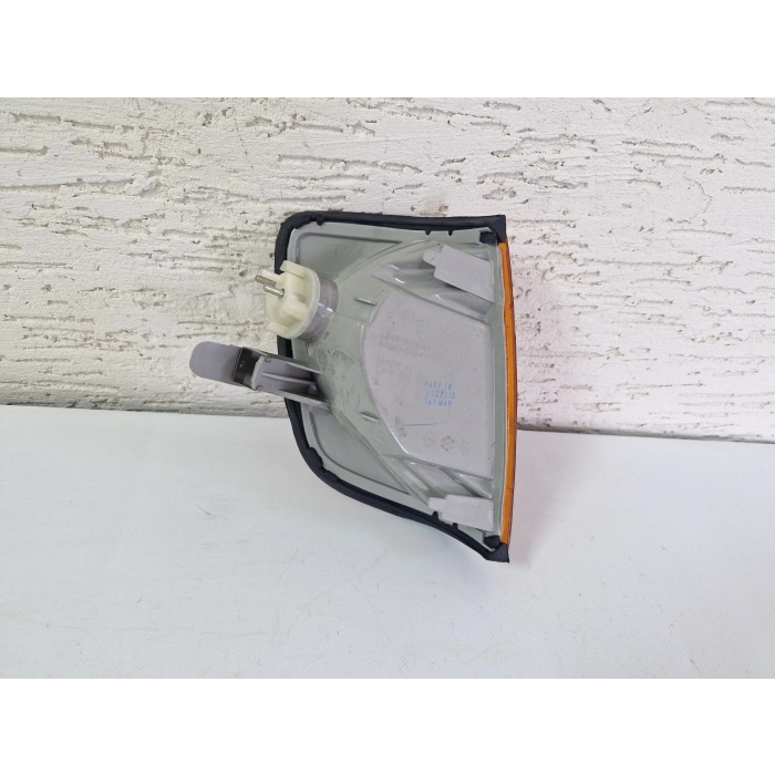 MERCEDES W124 200E SOL ÖN FAR SİNYALİ SARI SIFIR 1985-1993