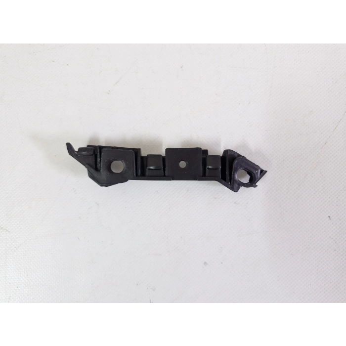 MERCEDES W205 C200 ÖN TAMPON BRAKETİ SOL KULAK SIFIR 2014-2018