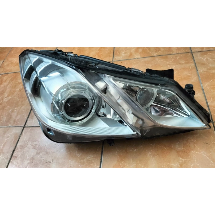 MERCEDES W207 COUPE E180 E200 E250 SAĞ ÖN FAR ORJİNAL 2009 2010 2011 2012