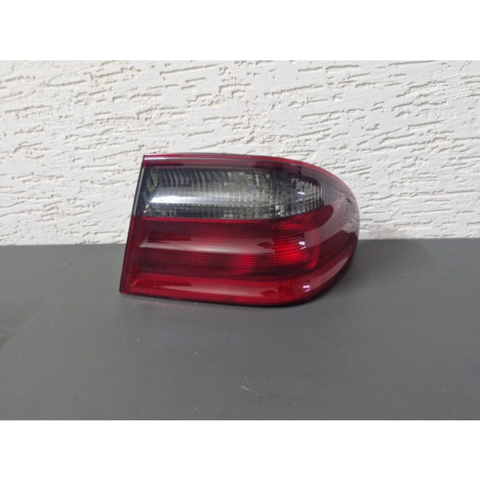 MERCEDES W210 E200 E220 SAĞ DIŞ STOP LAMBASI DUYLU SIFIR 1999-2002