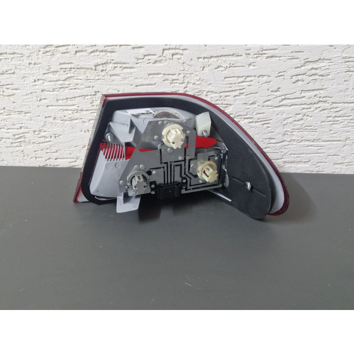 MERCEDES W210 E200 E220 SOL DIŞ STOP LAMBASI DUYLU SIFIR 1999-2002