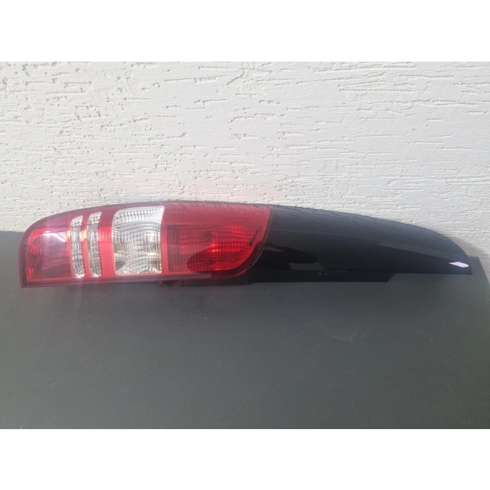 MERCEDES W639 VİANO SOL ARKA STOP LAMBASI SIFIR 2011-2013