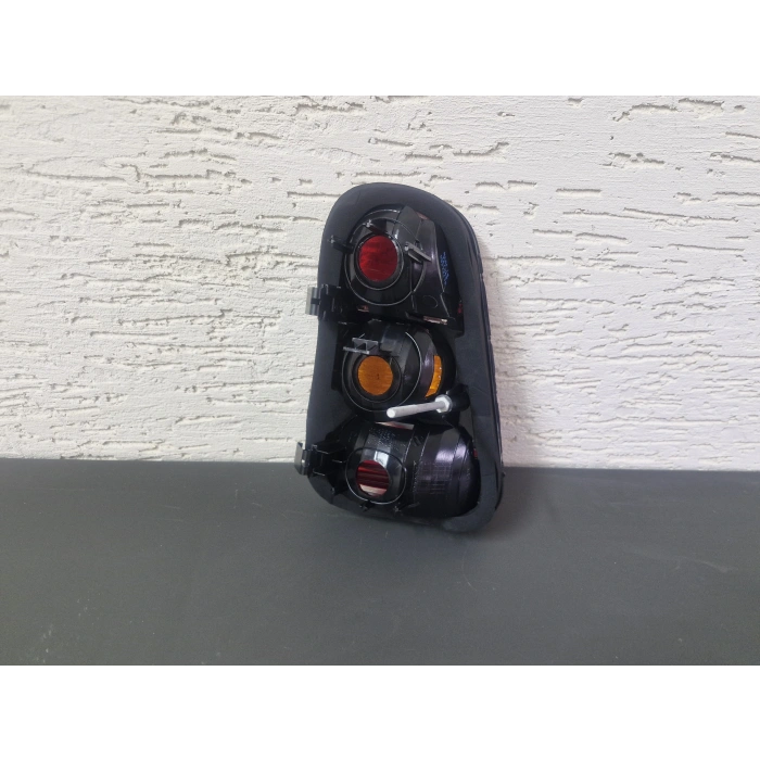 MİNİ COOPER R50 SAĞ ARKA STOP LAMBASI SIFIR 2001-2006