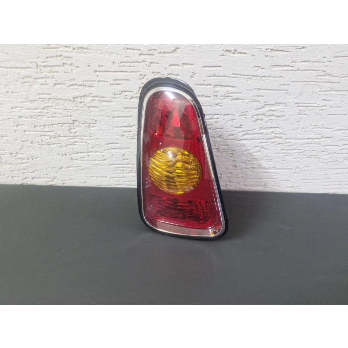MİNİ COOPER R50 SOL ARKA STOP LAMBASI SIFIR 2001-2006