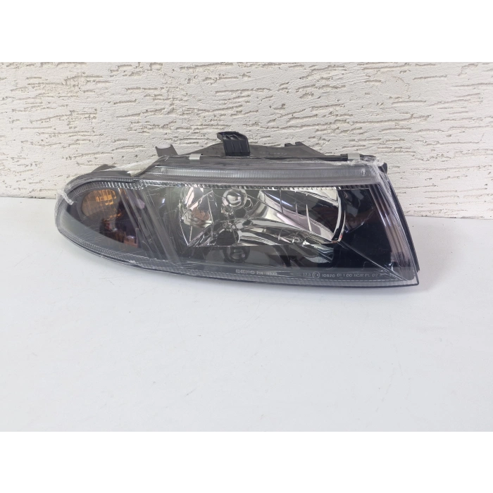 MİTSUBİSHİ CARİSMA SAĞ ÖN FAR SİYAH SIFIR 1998-2001