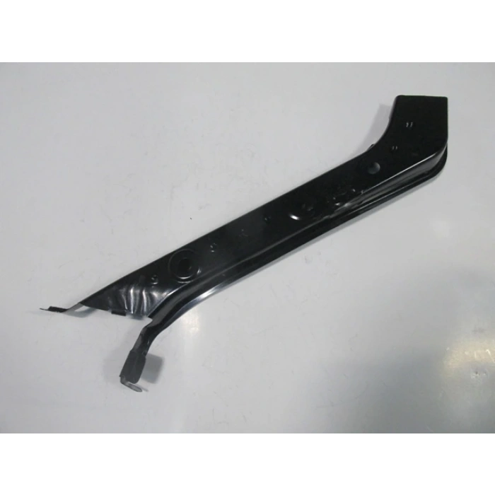 NISSAN JUKE- 11/19; ÖN PANEL YAN PARÇA SAĞ ÜST (TYG)