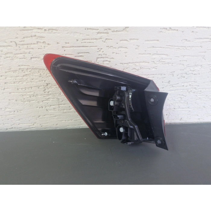 NİSSAN QASHQAİ SAĞ ARKA DIŞ STOP LAMBASI DUYLU SIFIR 2010-2013