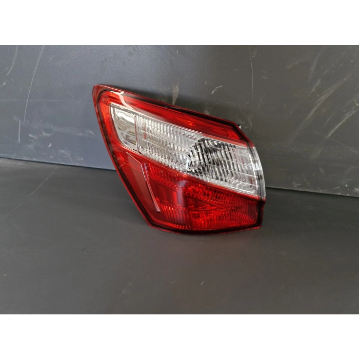 NİSSAN QASHQAİ SOL ARKA DIŞ STOP LAMBASI LEDLİ SIFIR 2010-2013