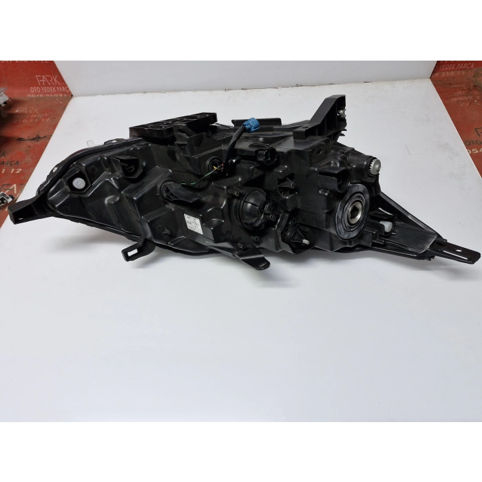NİSSAN QASHQAİ SOL ÖN FAR LEDLİ 2013-2021 SIFIR AYARINDA