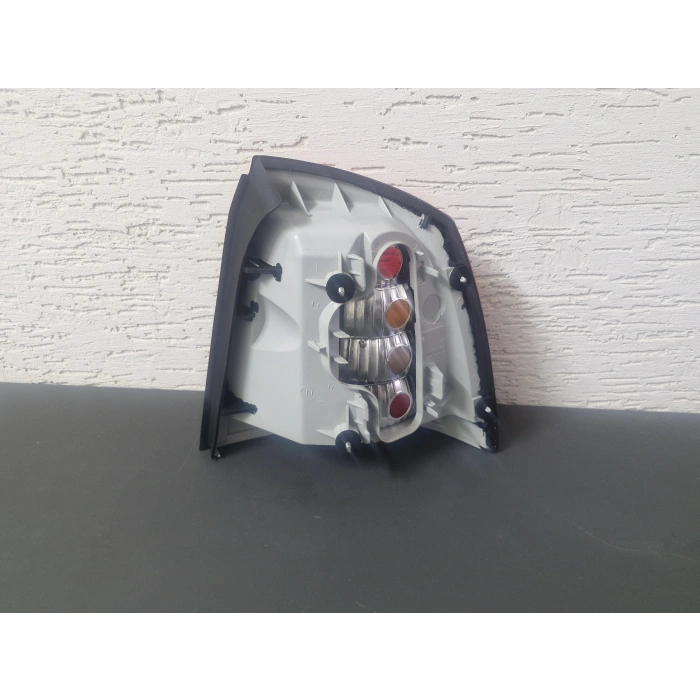 OPEL ASTRA G HB SOL ARKA STOP LAMBASI MARELLİ SIFIR 1998-2010