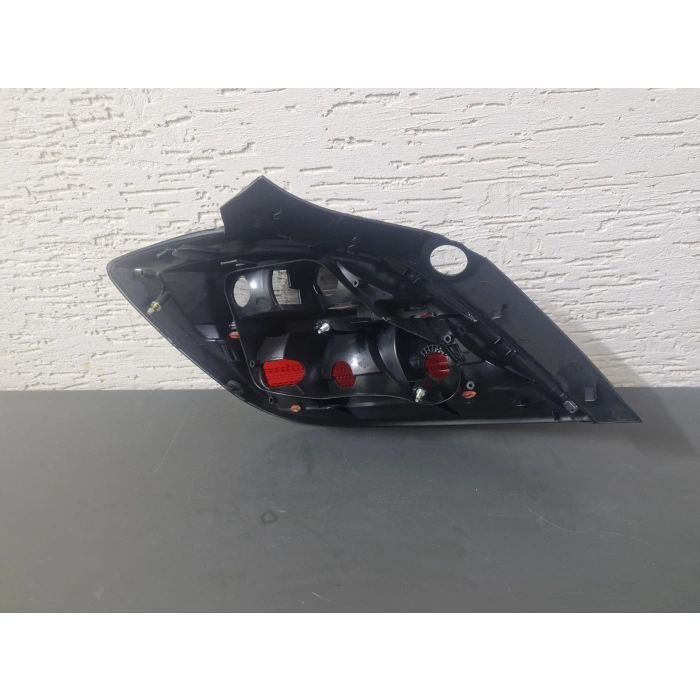 OPEL ASTRA H SAĞ ARKA STOP LAMBASI FÜME DUYSUZ SIFIR 2007-2014