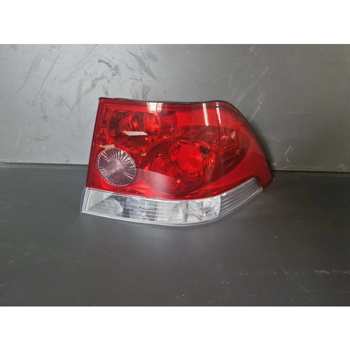 OPEL ASTRA H SEDAN SAĞ ARKA STOP LAMBASI SIFIR 2007-2012