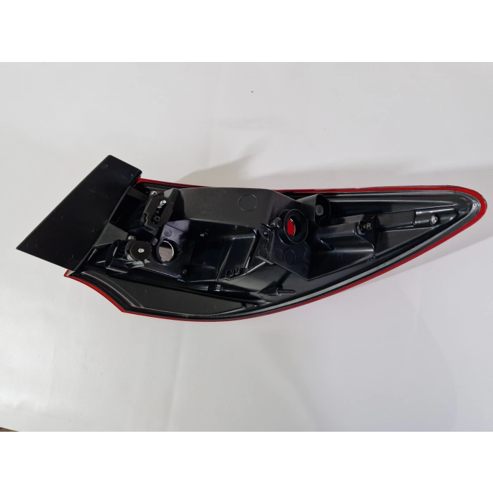 OPEL ASTRA J SEDAN SOL ARKA DIŞ STOP LAMBASI SIFIR 2014-2020