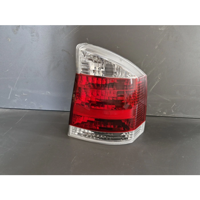 OPEL VECTRA C SAĞ ARKA STOP LAMBASI SIFIR 2002-2008