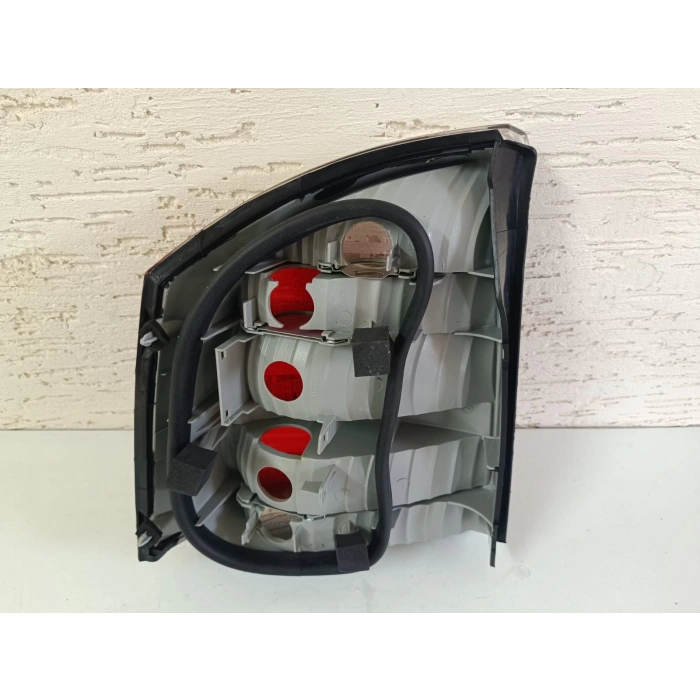 OPEL VECTRA C SAĞ ARKA STOP LAMBASI SIFIR DUYSUZ 2002-2008