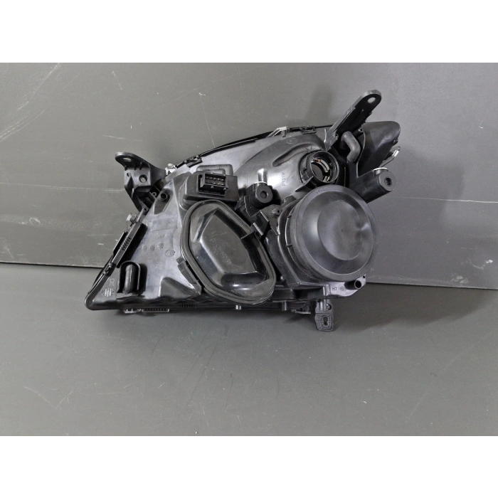 OPEL VECTRA C SAĞ ÖN FAR 2002-2005 SIFIR AYARINDA