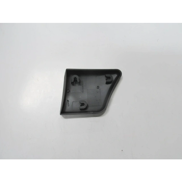 PEUGEOT PARTNER- 96/02; ÖN ÇAMURLUK BANDI SOL SİYAH