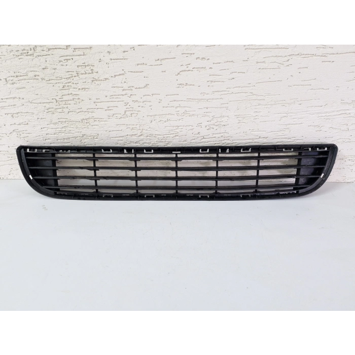 PEUGEOT PARTNER CİTROEN BERLİNGO ÖN TAMPON ORTA IZGARA 2008-2012