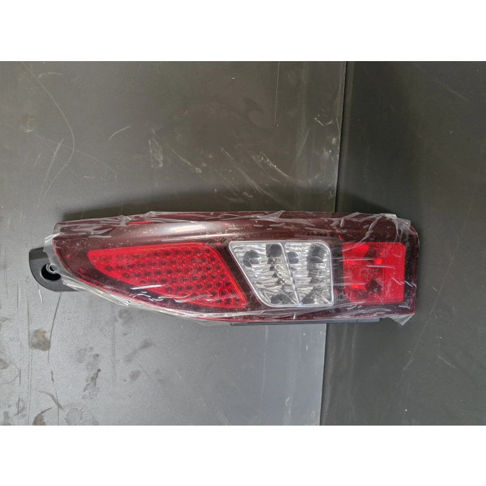 PEUGEOT PARTNER TEPE SAĞ ARKA STOP LAMBASI SIFIR 2012-2019