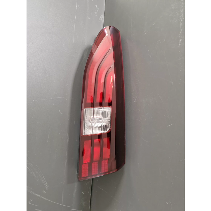 PEUGEOT RİFTER SAĞ ARKA STOP LAMBASI SIFIR 2019-2022