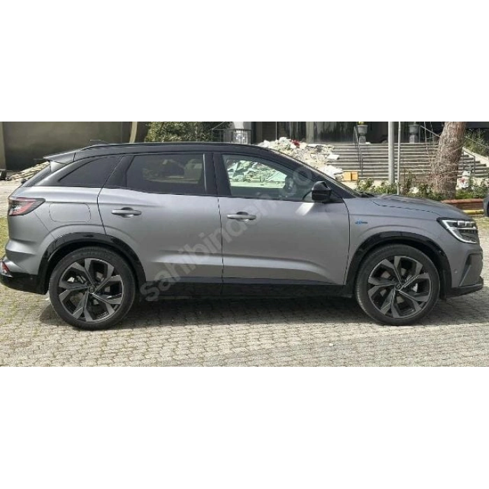 RENAULT AUSTRAL- 23/24; ARAÇ BİLGİLERİ VE RESİMLERİ