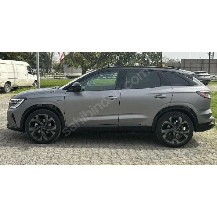 RENAULT AUSTRAL- 23/24; ARAÇ BİLGİLERİ VE RESİMLERİ