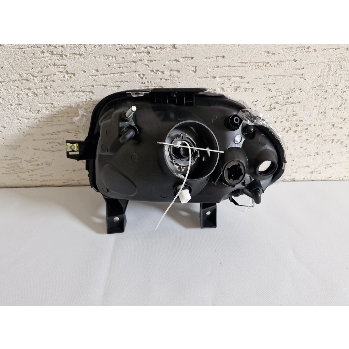 RENAULT CLİO 2 SAĞ ÖN FAR SIFIR 1998-2002