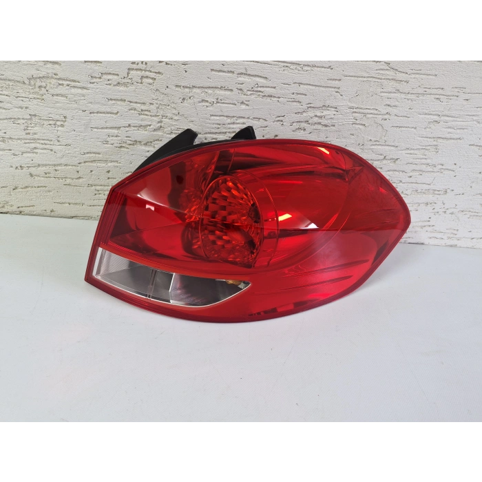 RENAULT CLİO 3 GRANDTOUR SAĞ ARKA STOP ORJİNAL SIFIR 2008-2011
