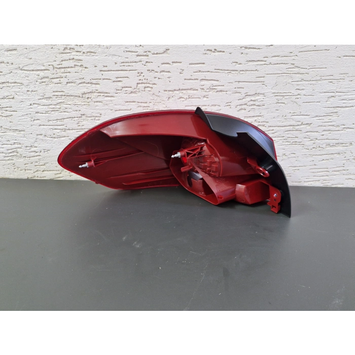 RENAULT CLİO 3 SW GRANDTOUR SAĞ ARKA STOP LAMBASI SIFIR 2009-2012