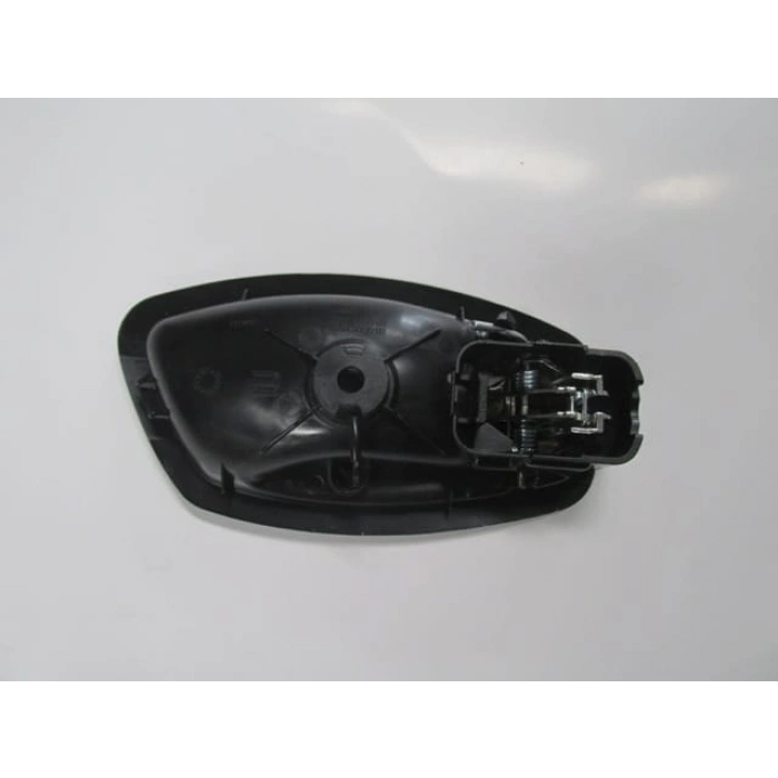 RENAULT CLIO- 4- HB- 13/16; ÖN KAPI İÇ AÇMA KOLU SOL NİKELAJLI