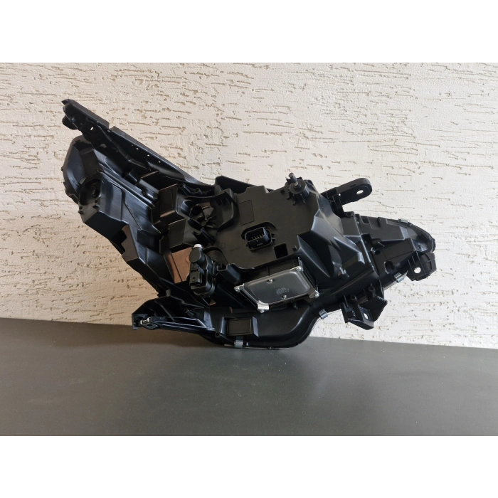 RENAULT CLİO 5 TOUCH PAKET SOL ÖN FAR MOTORLU SIFIR 2021-2024