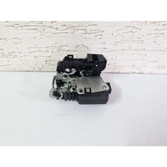 RENAULT CLİO SOL ÖN KAPI KİLİDİ MOTORLU SIFIR 2001-2010