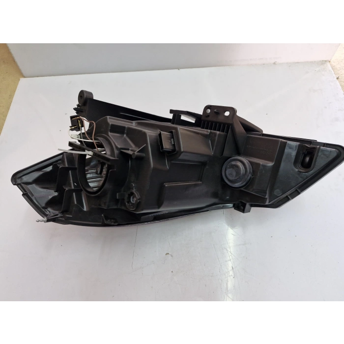 RENAULT CLİO SYMBOL THALİA SAĞ ÖN FAR 2009-2012 SIFIR AYARINDA