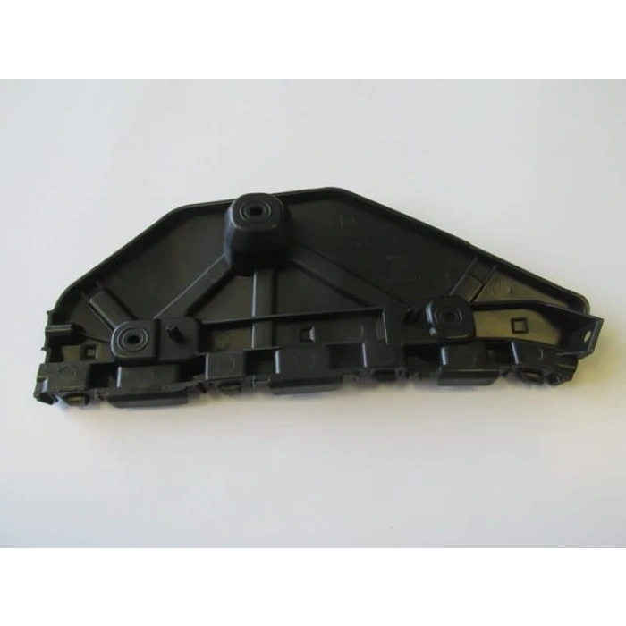 RENAULT EXPRESS- 21/24; ARKA TAMPON İÇ BAĞLANTI BRAKETİ SOL