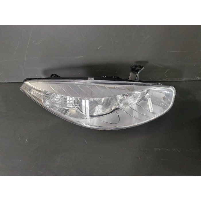 RENAULT FLUENCE SAĞ ÖN FAR MOTORLU 2009-2012 SIFIR AYARINDA