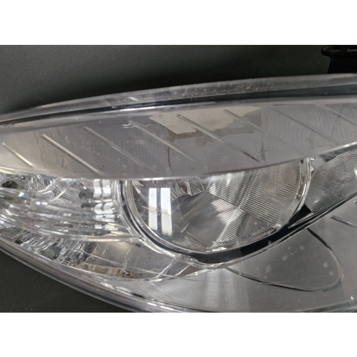 RENAULT FLUENCE SAĞ ÖN FAR MOTORLU 2009-2012 SIFIR AYARINDA