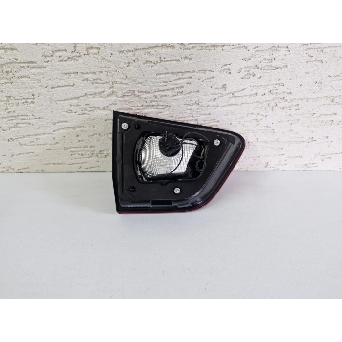 RENAULT KADJAR SAĞ İÇ BAGAJ STOP LAMBASI LEDLİ SIFIR 2015-2018